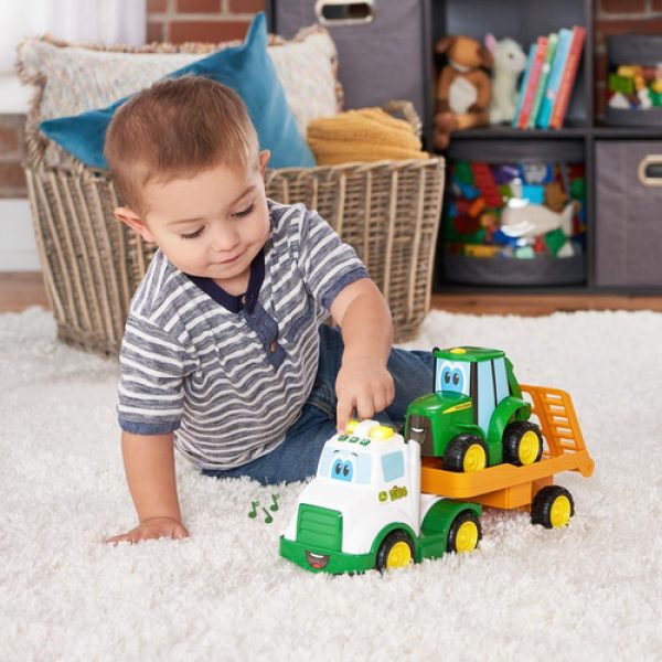 JOHN DEERE играчка колички Камион с Багер, 18м+, 47207 - Image 4