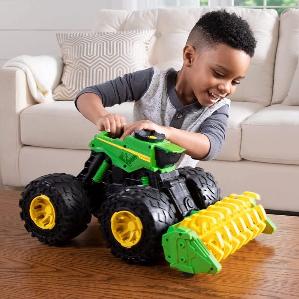 JOHN DEERE Monster Treads Комбайн с Чудовищни гуми, 3г+, 47329 - Image 2
