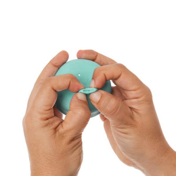 BOON SNUG преходна чаша с удобна форма Mint B11404 - Image 4