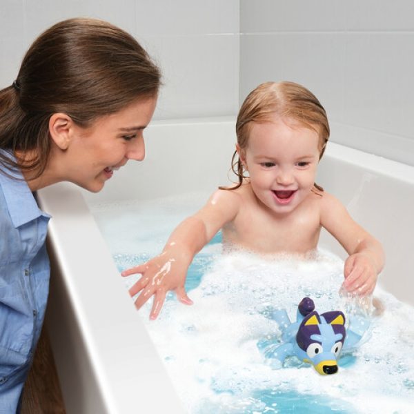 TOMY Toomies играчка за баня - Плуващият Bluey, 18м+, E73548 - Image 2