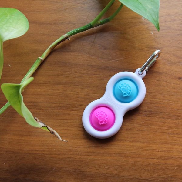 TOMY Fat Brain Toys Simple Dimple Ключодържател, 12м+, F211P - Image 4